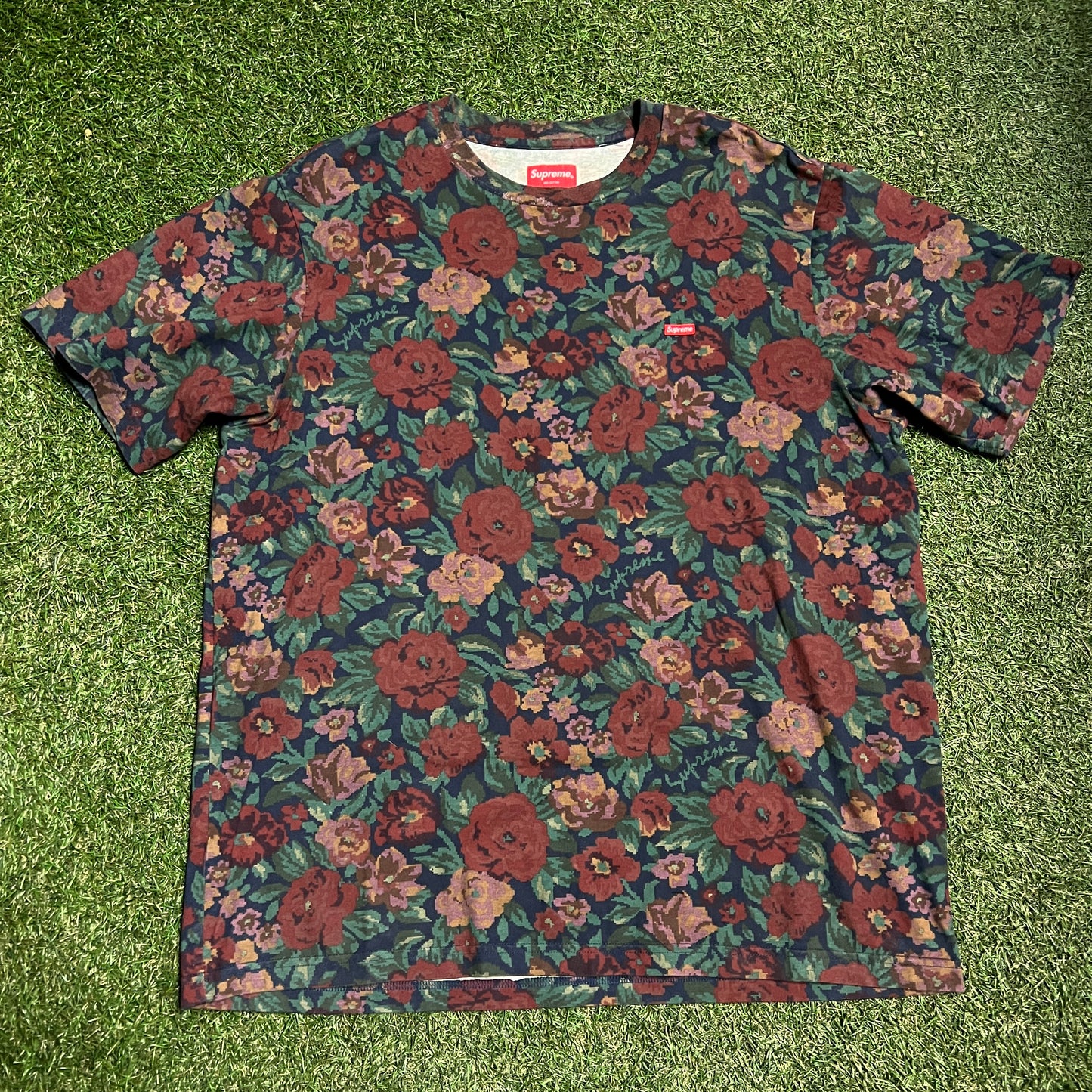 Supreme AOP Flower Print Tee Size Large USED x11913