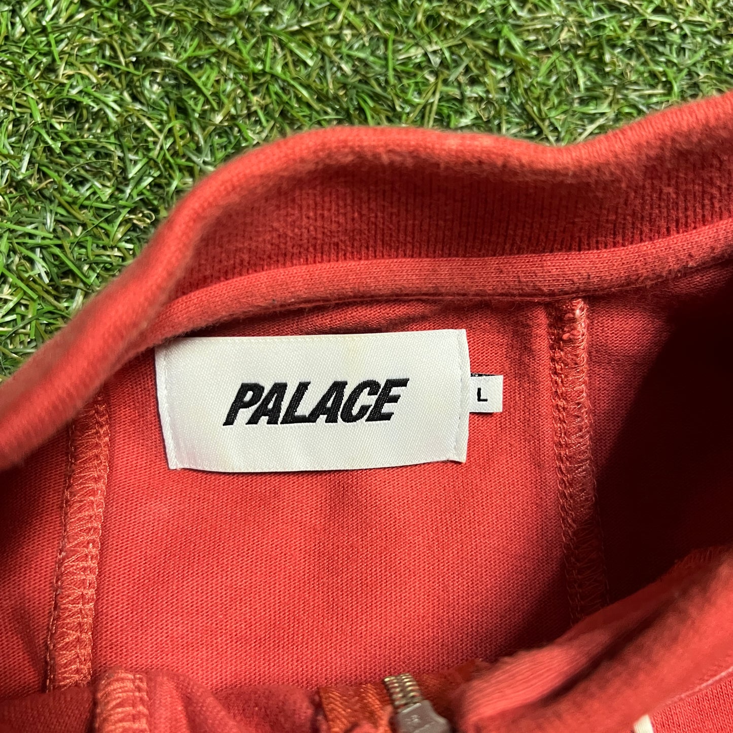 Palace Collard Quarter Zip Salmon Longsleeve Size Large USED x11909