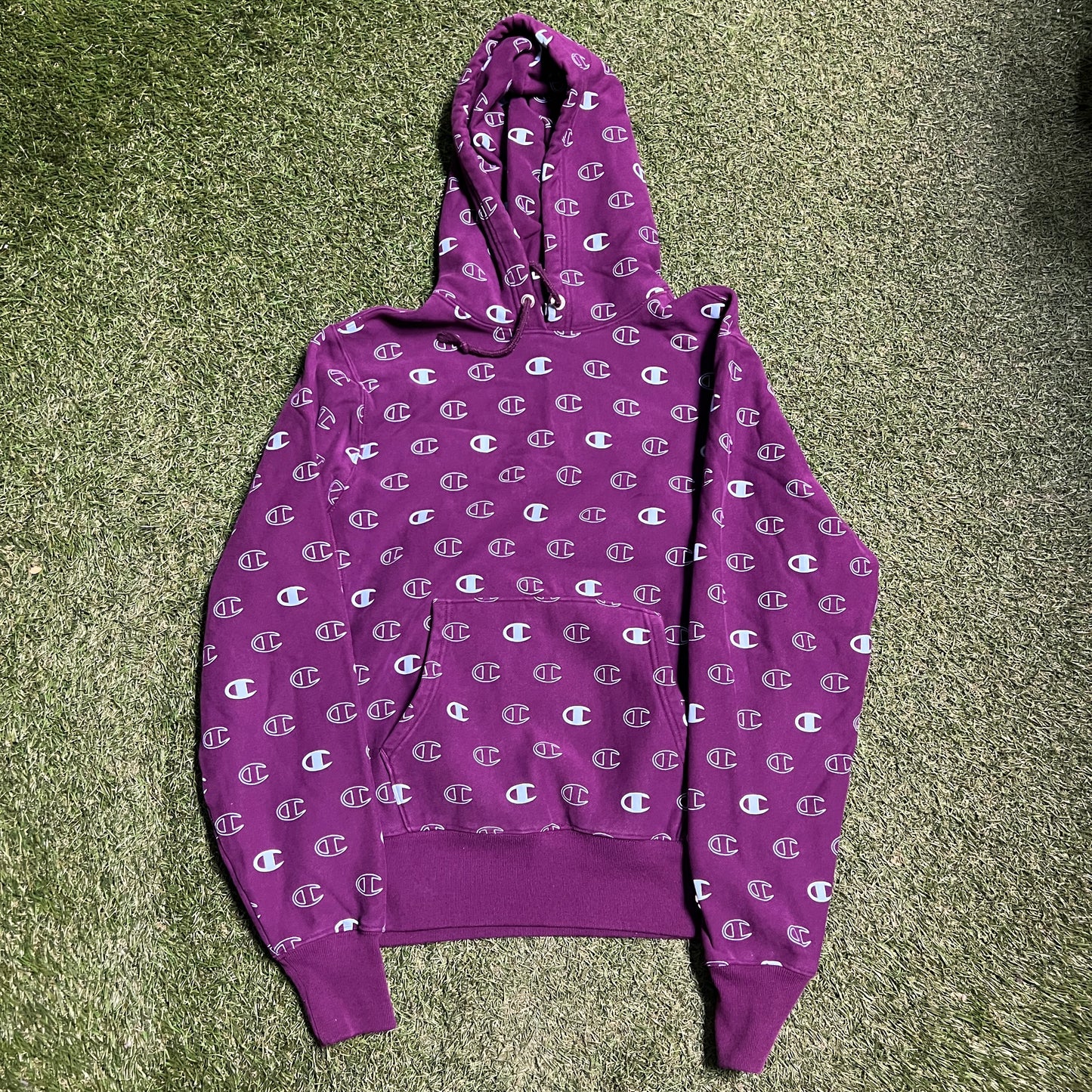 Champion Reverse Weave AOP Logo Purple Hoodie Size Medium USED v14226