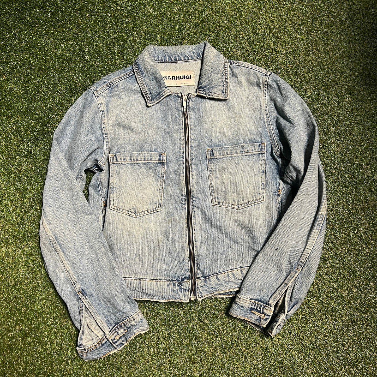 Zara Rhuigi Light Wash Denim Jacket Size Medium USED x11902