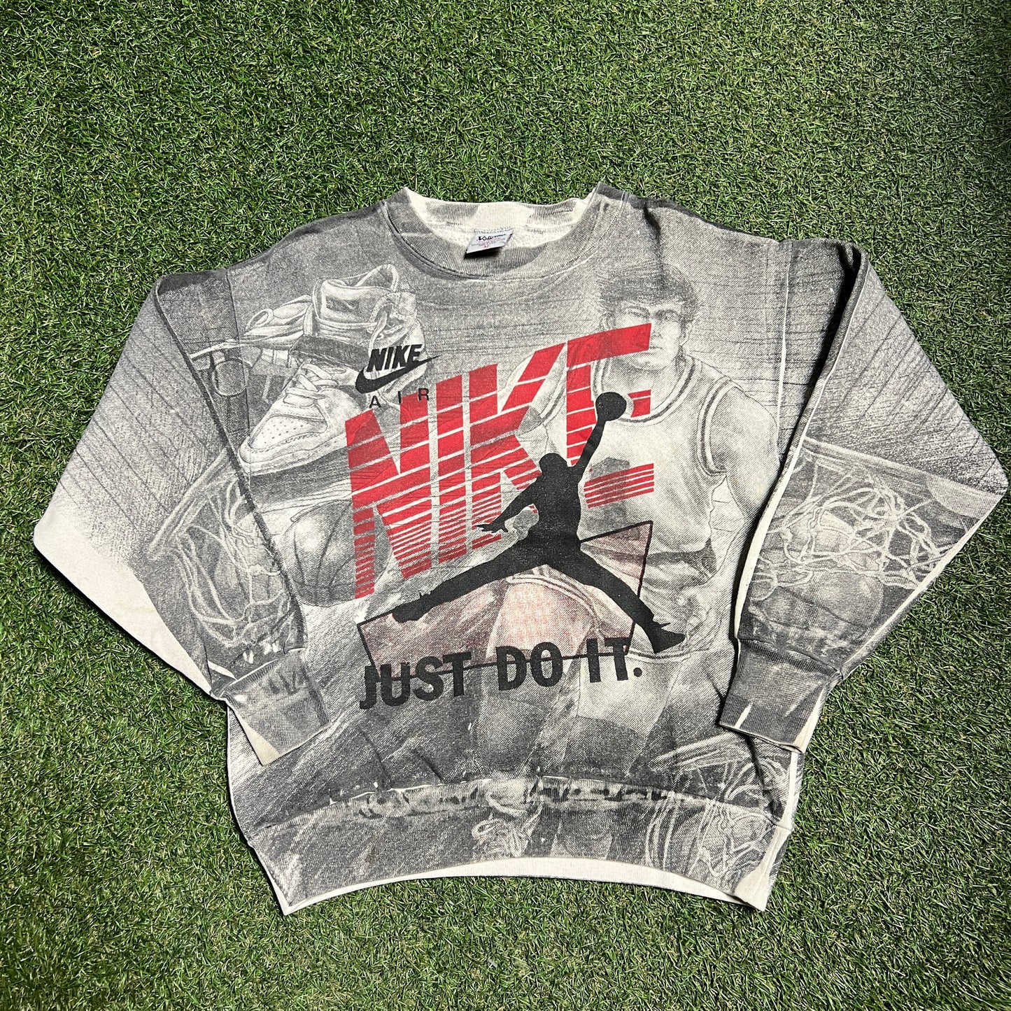 Bootleg 1990s Nike Air Jordan All Over Print Crewneck Size Medium USED v8579