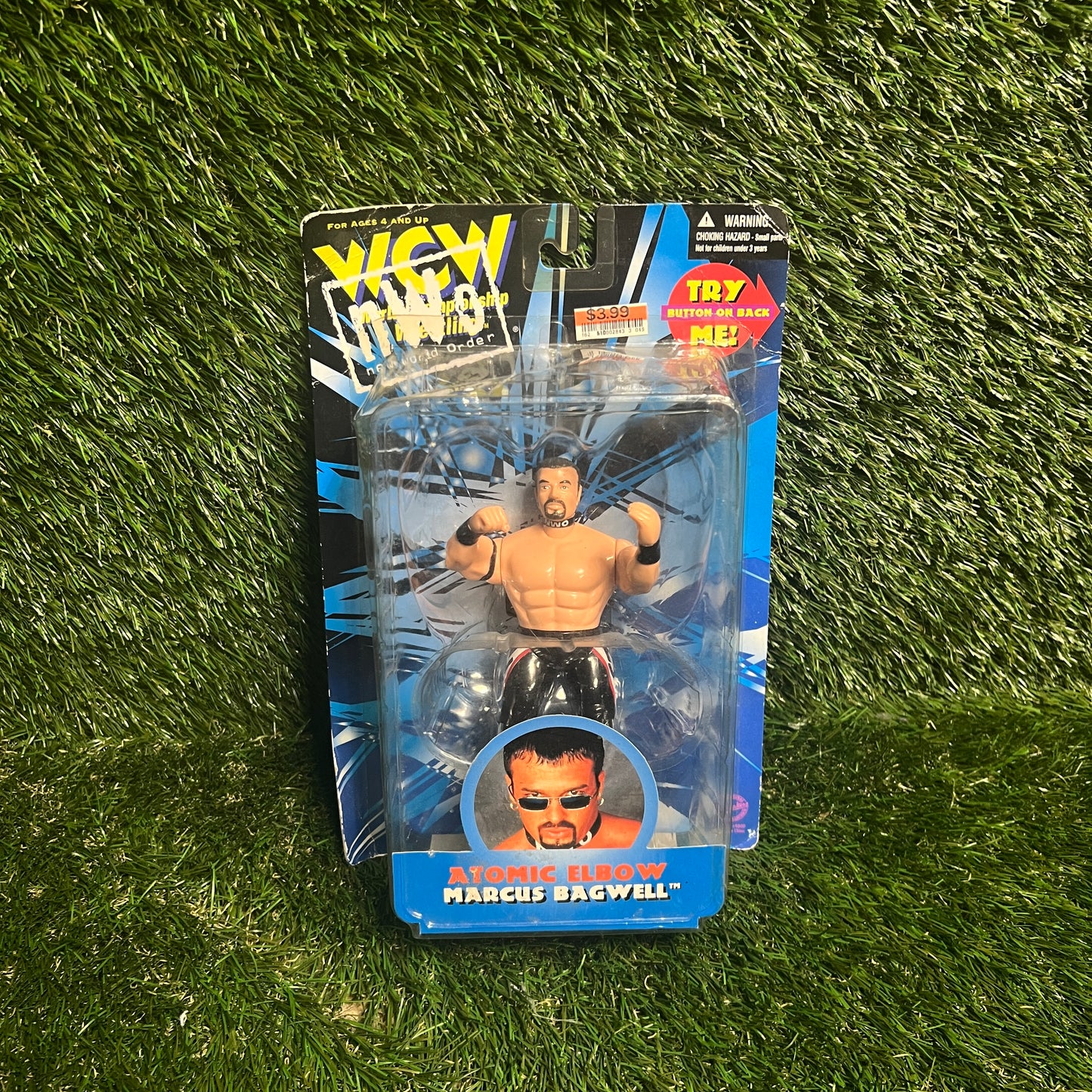 WCW Atomic Elbow Marcus Bagwell 1998 Action Figure NEW