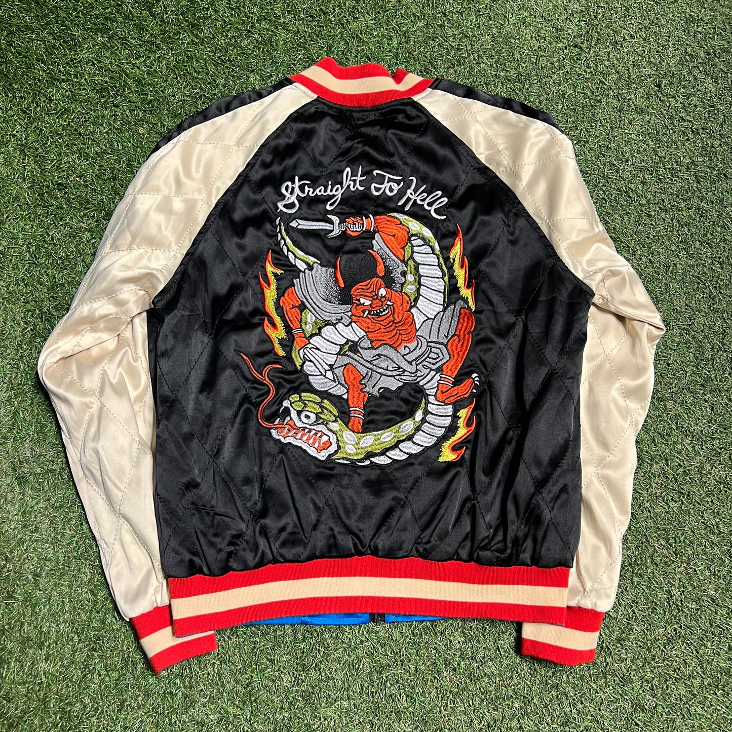 Straight to Hell Souvenir Jacket Size Medium USED x12923