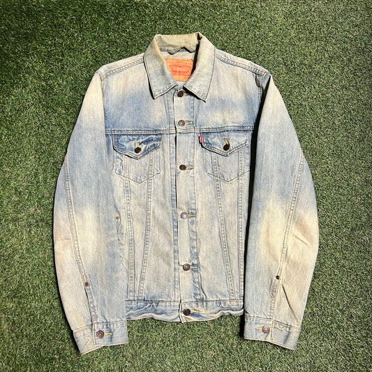 Levis Denim Jacket light wash Size Large USED v14446