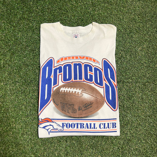 1990s Denvers Broncos Football Club White Tee Size XL USED v15558