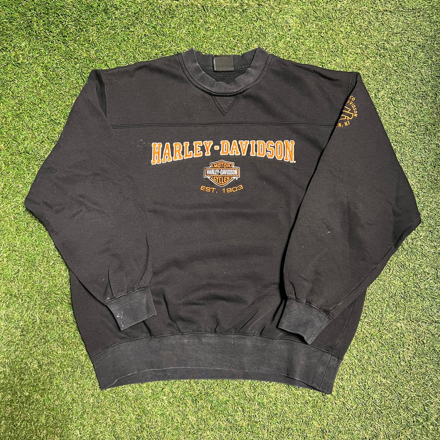 Harley Davidson Kinnel NJ Stitched Logo Black Crewneck Size Medium USED v14471