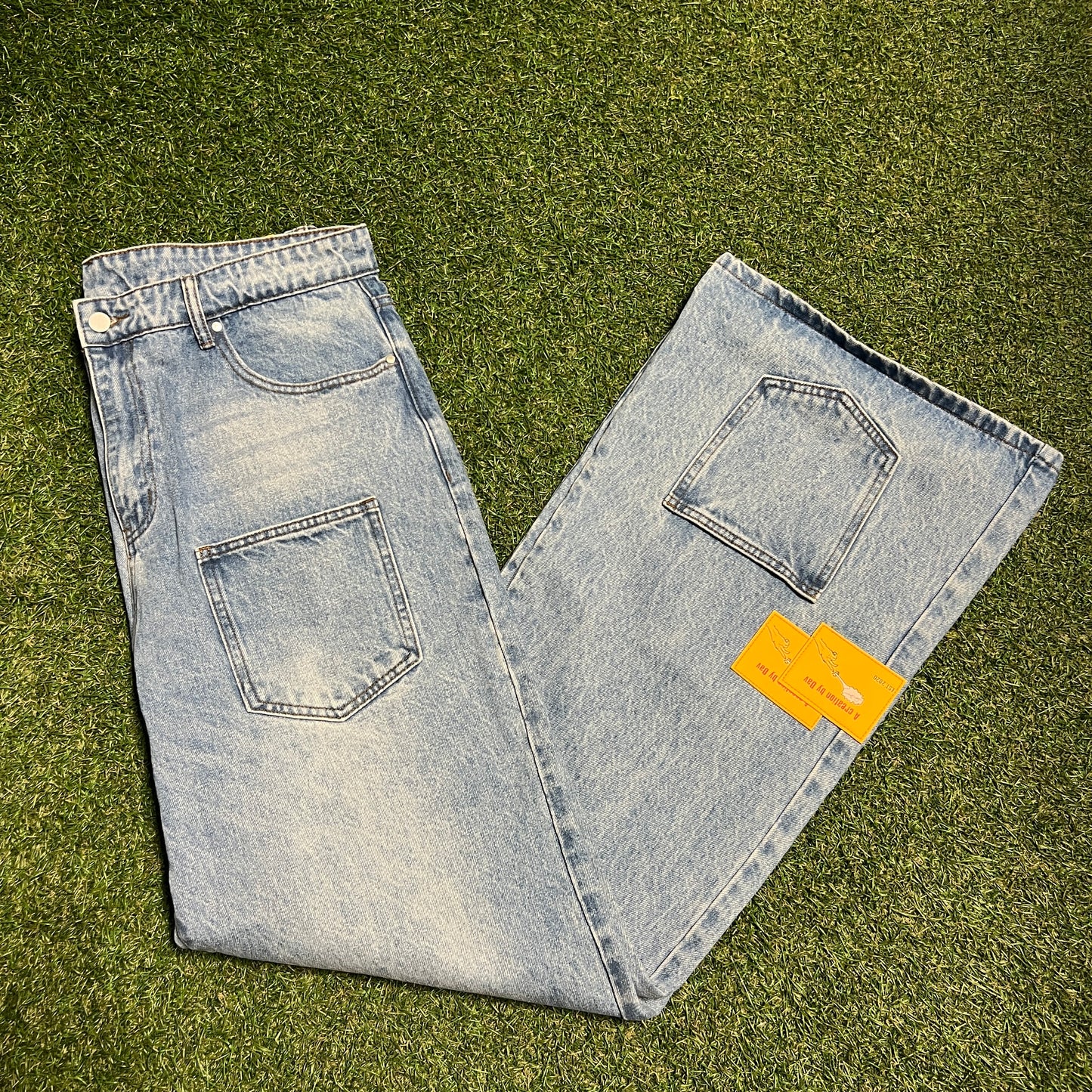 A Creation By Dav "Front Pocket" Jeans Size 36 USED v15593