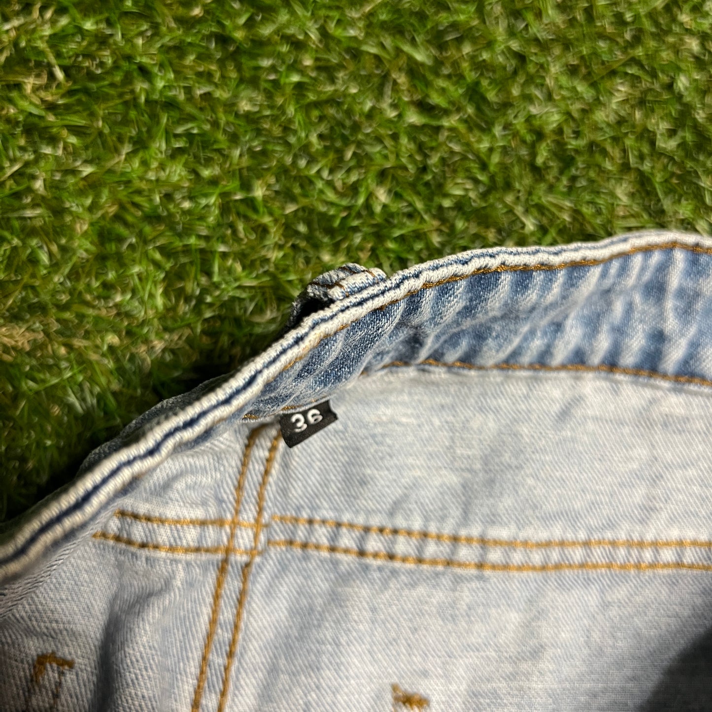 A Creation By Dav "Front Pocket" Jeans Size 36 USED v15593