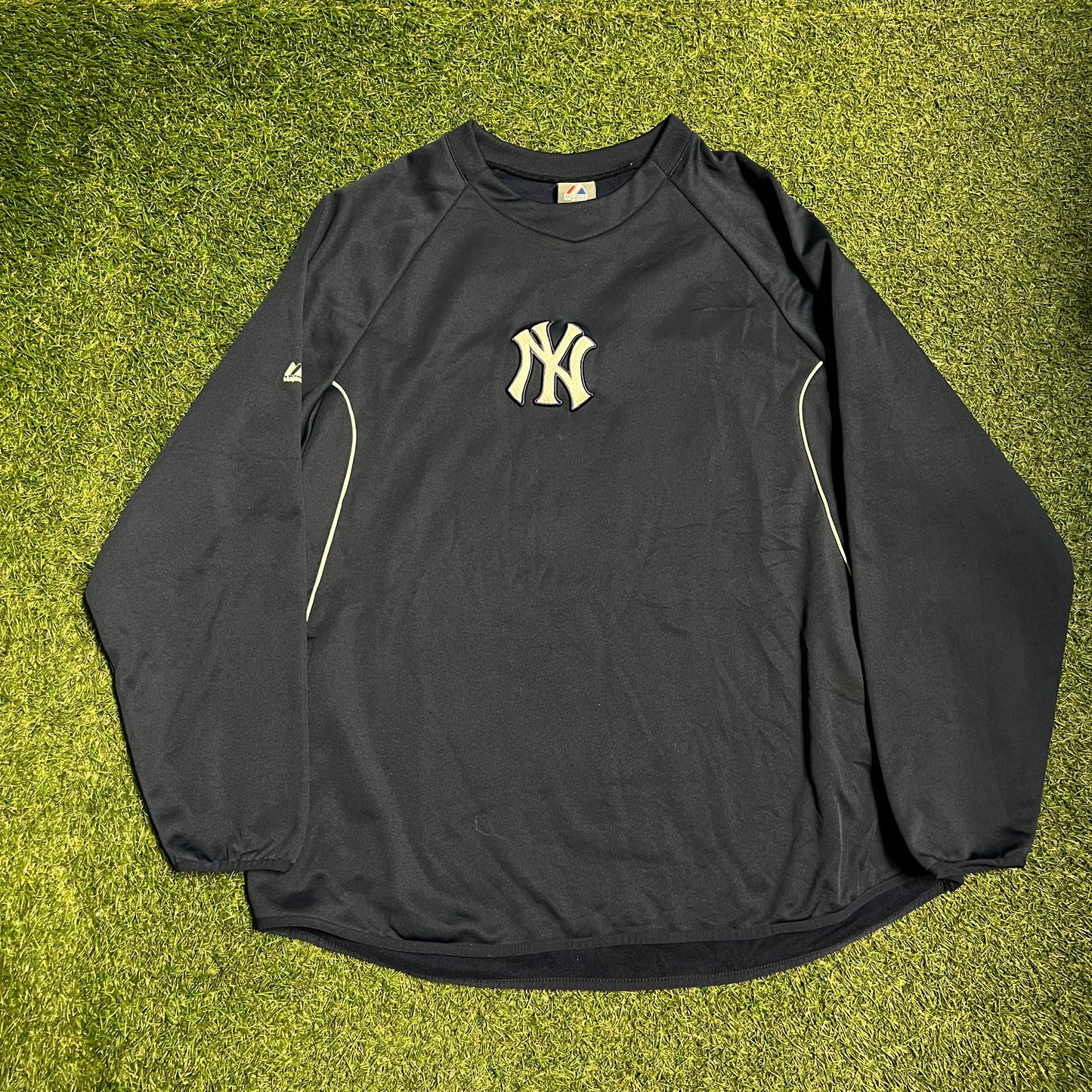 NY Yankees navy crewneck majestic tag Size XL USED v14490