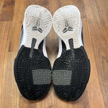 Kobe 5 Silver Black Low SAMPLES Size 8 USED s13779