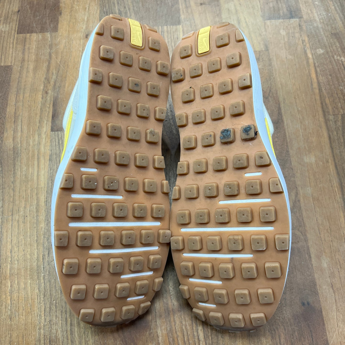 Nike Waffle One Sail Coconut Milk Size 8.5m/10w USED s15859