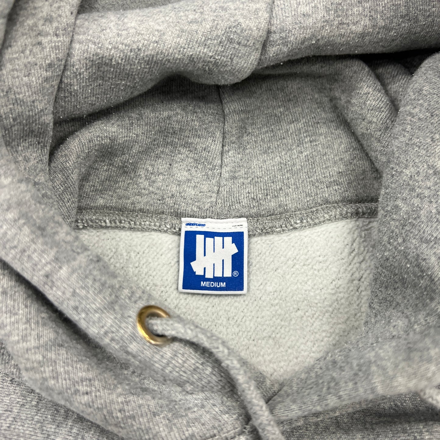 Undefeated Small Middle Logo Grey Hoodie Size Medium USED x12213