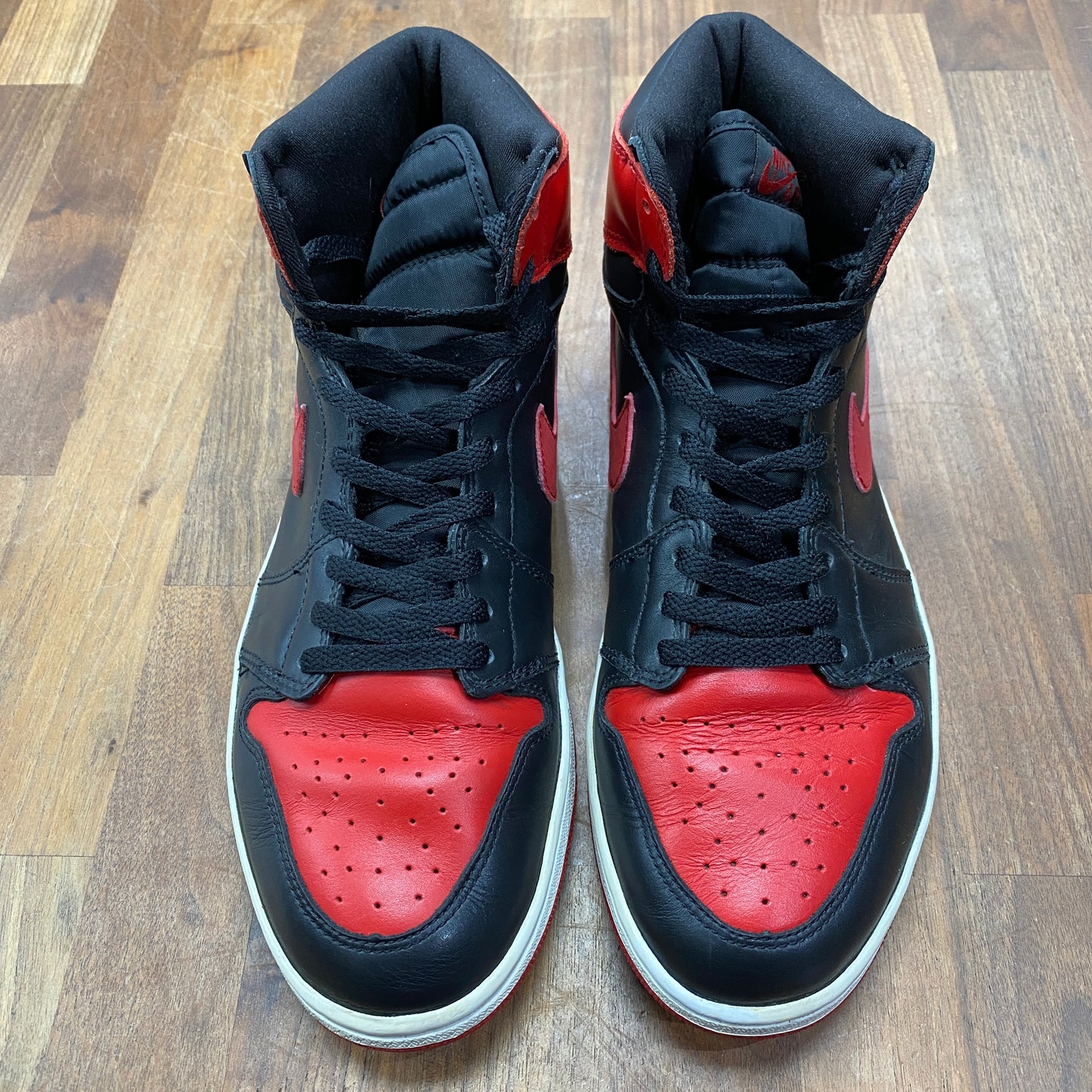 Jordan 1 Bred 2001 Size 11 USED s3073