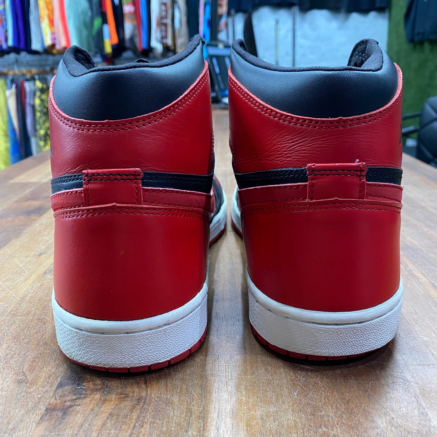 Jordan 1 Bred 2001 Size 11 USED s3073