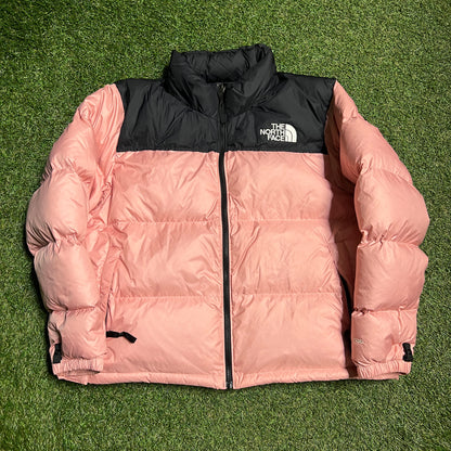 The North Face 700 Pink Puffer Jacket Size Medium USED v15708