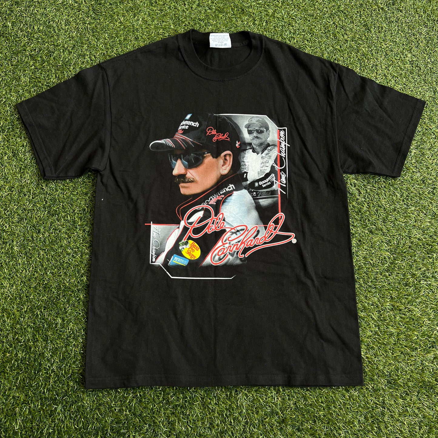 Dale Earnhardt Chase Authentics 7 Time Champs Black Tee Size Large USED v15754