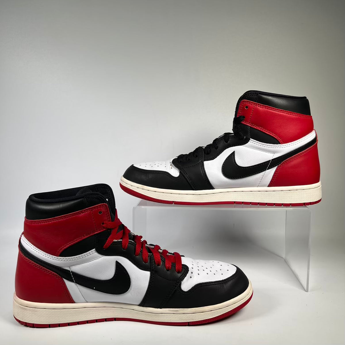 Jordan 1 High Black Toe Reimagined (2024) Size 11 USED s23846