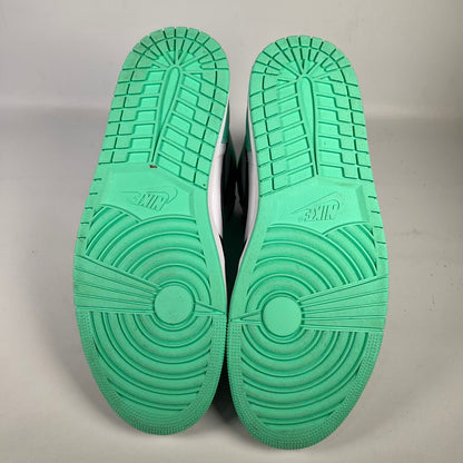 Jordan 1 High Green Glow (2024) Size 11 USED s23845