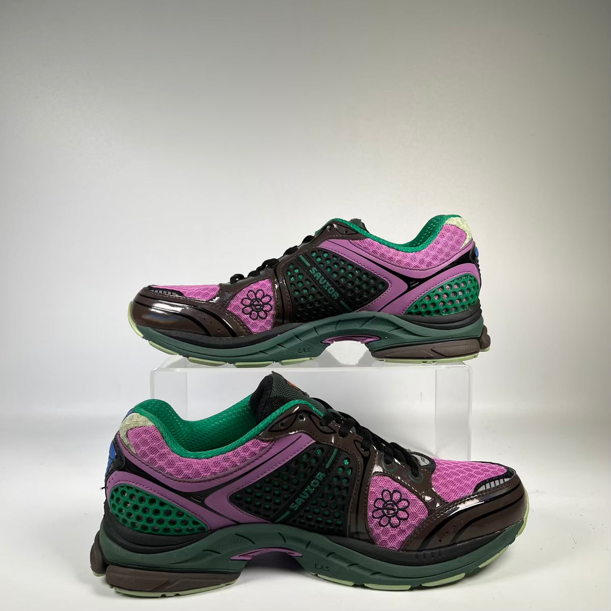Saucony ProGrid Triumph 4 Jae Tips Flowers Grow Uptown Perilla (2025) Size 9.5 USED s23832