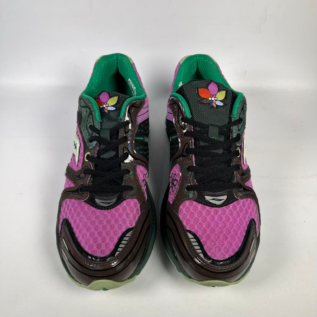 Saucony ProGrid Triumph 4 Jae Tips Flowers Grow Uptown Perilla (2025) Size 9.5 USED s23832