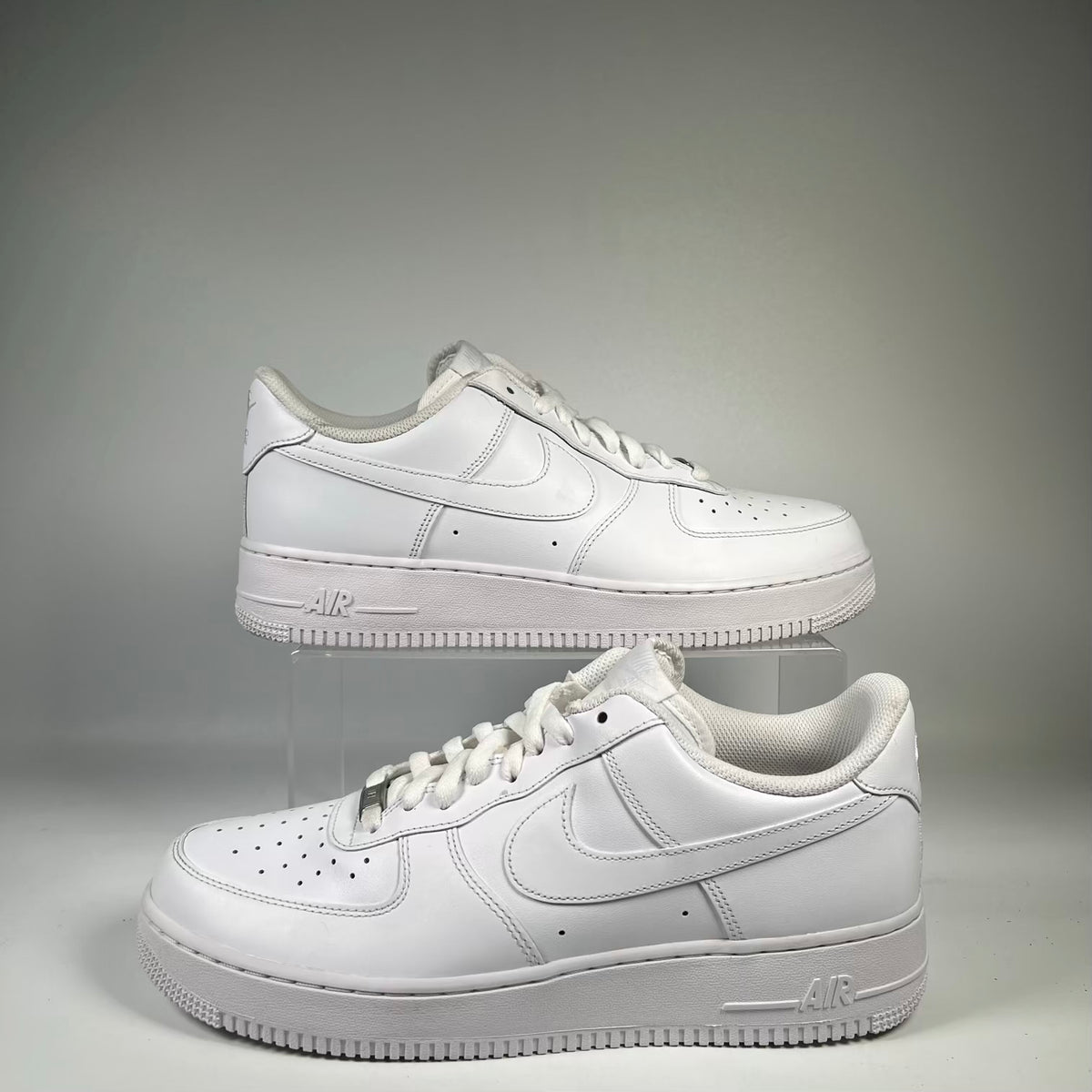 Nike Air Force 1 Low White (2021) Size 11 USED s23673