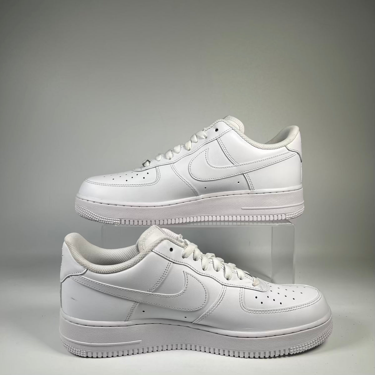 Nike Air Force 1 Low White (2021) Size 11 USED s23673
