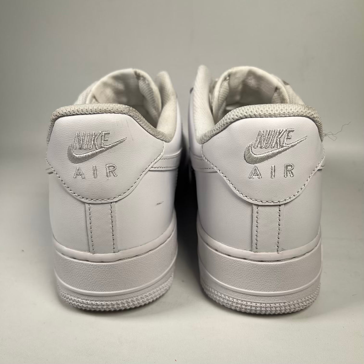 Nike Air Force 1 Low White (2021) Size 11 USED s23673
