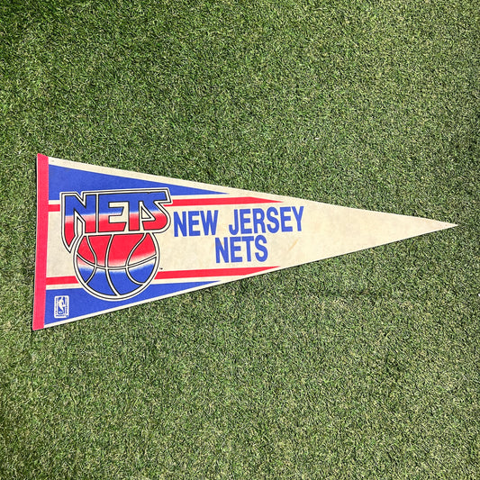 1990s New Jersey Nets Pennant USED v15768