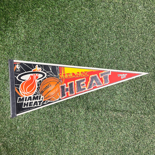 1990s Miami Heat Pennant USED v15771