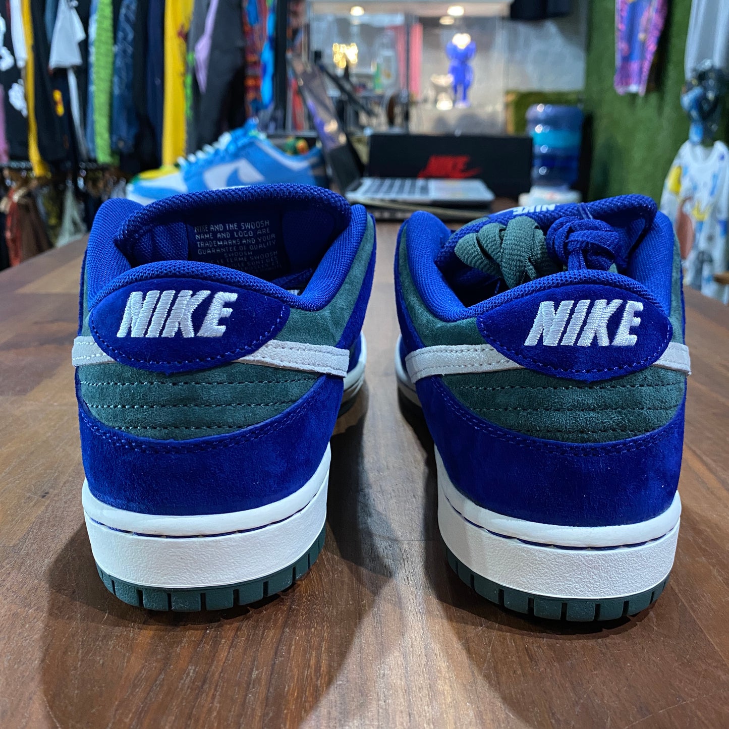 Nike SB Dunk Low Deep Royal Blue Size 8.5 NEW s14166