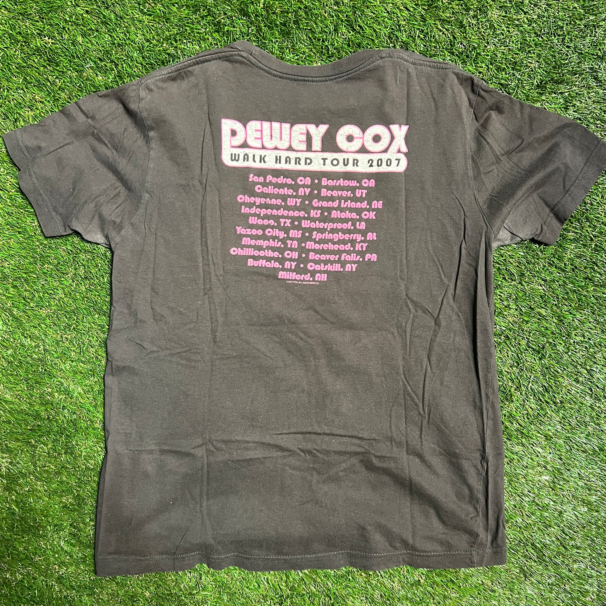 Pewey Cox World Tour Brown Tee Size Small USED v3740