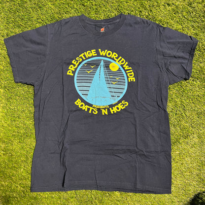 Prestige worldwide boats and hoes Navy Blue Tee Size XL USED v2766