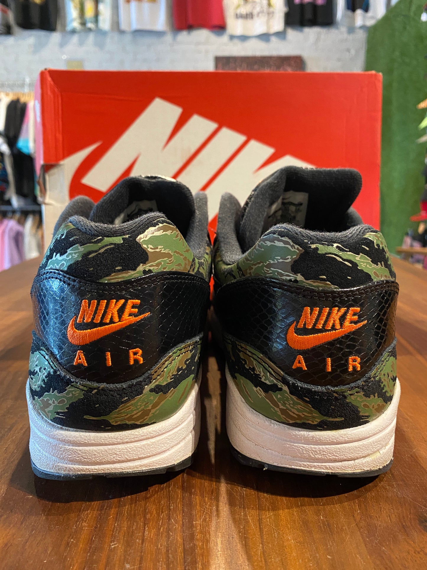 Nike Air Max 1 Atmos Tiger Camo Snakeskin 2012 Size 10 USED REPLACEMENT BOX