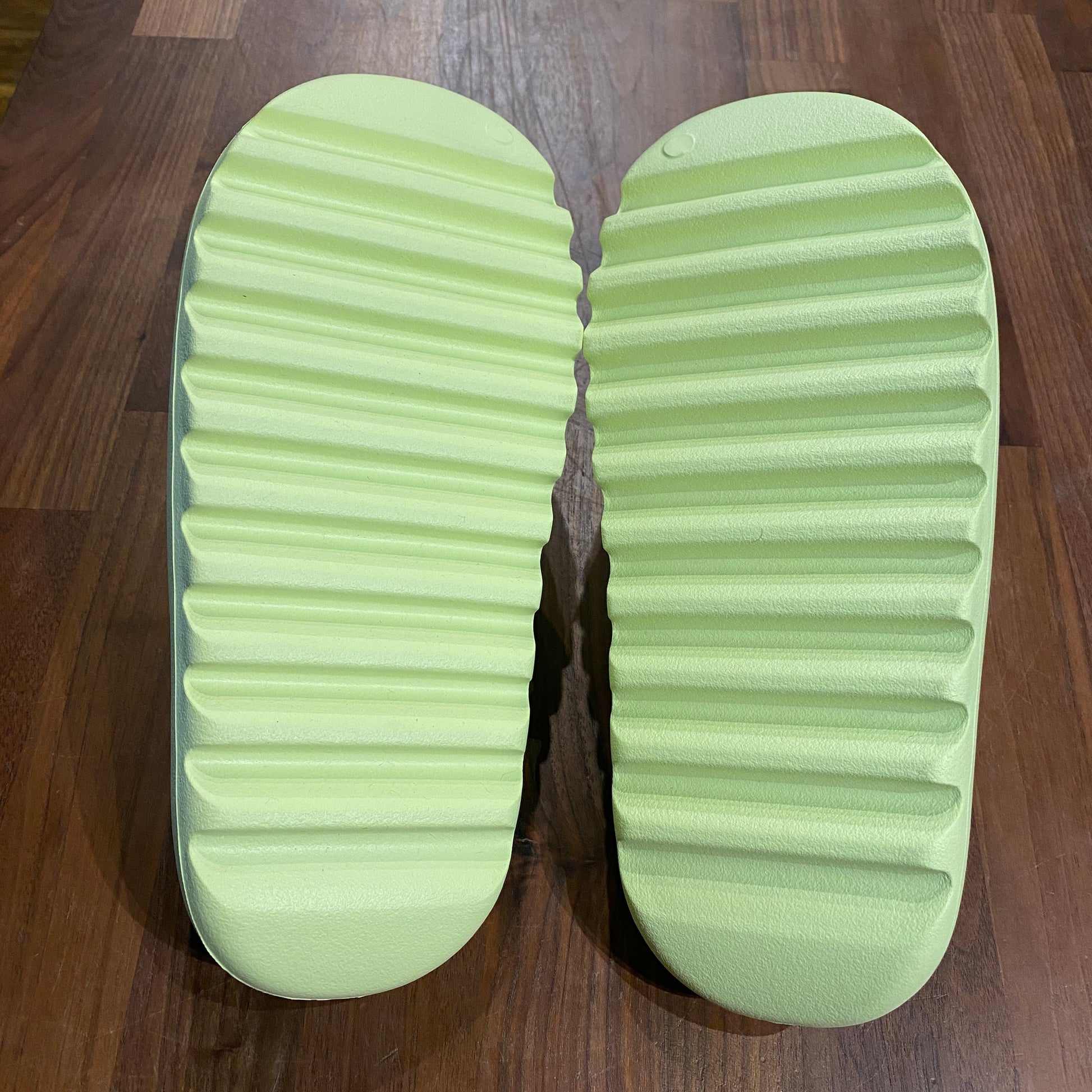 Yeezy slides glow green Size 11 NEW s10962