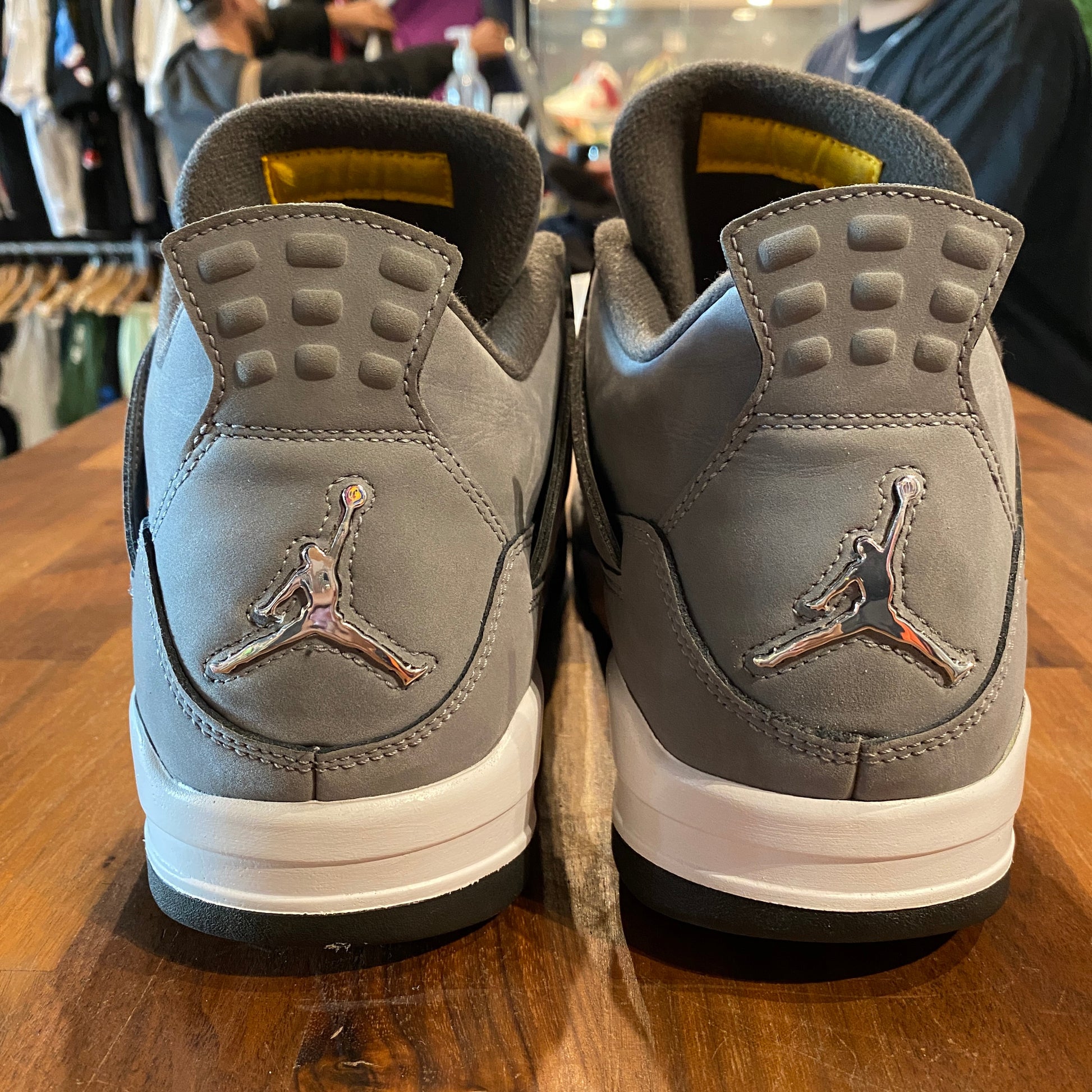 Jordan 4 Cool Grey 2019 Size 12 USED s11306