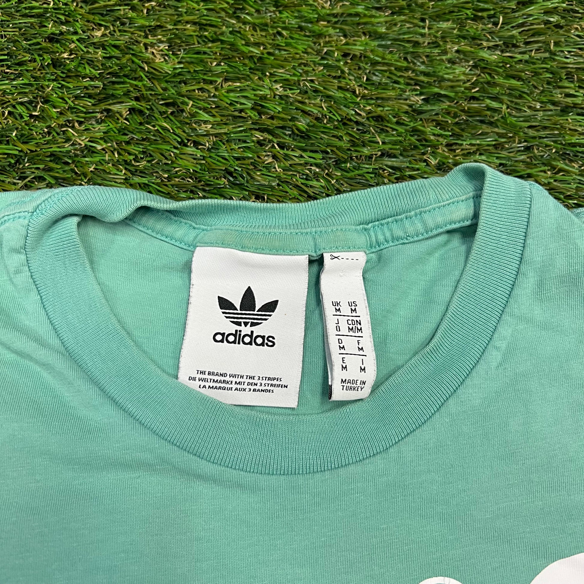 Adidas Green/Blue Split Tee Size Medium USED v12717