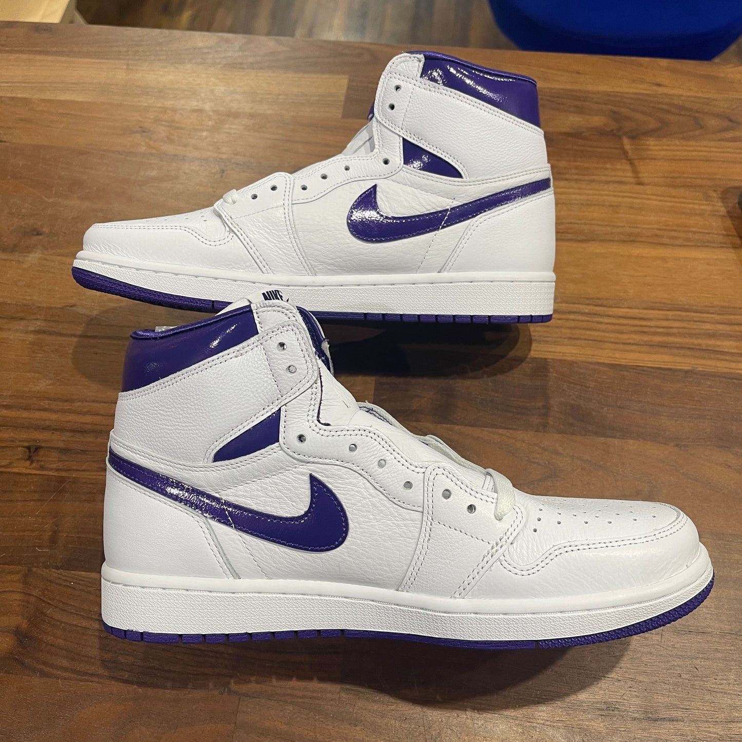 Jordan 1 High Court Purple White Size 10 NEW s3924