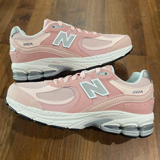 New balance 2002r pink sand Size 5 NEW s11992