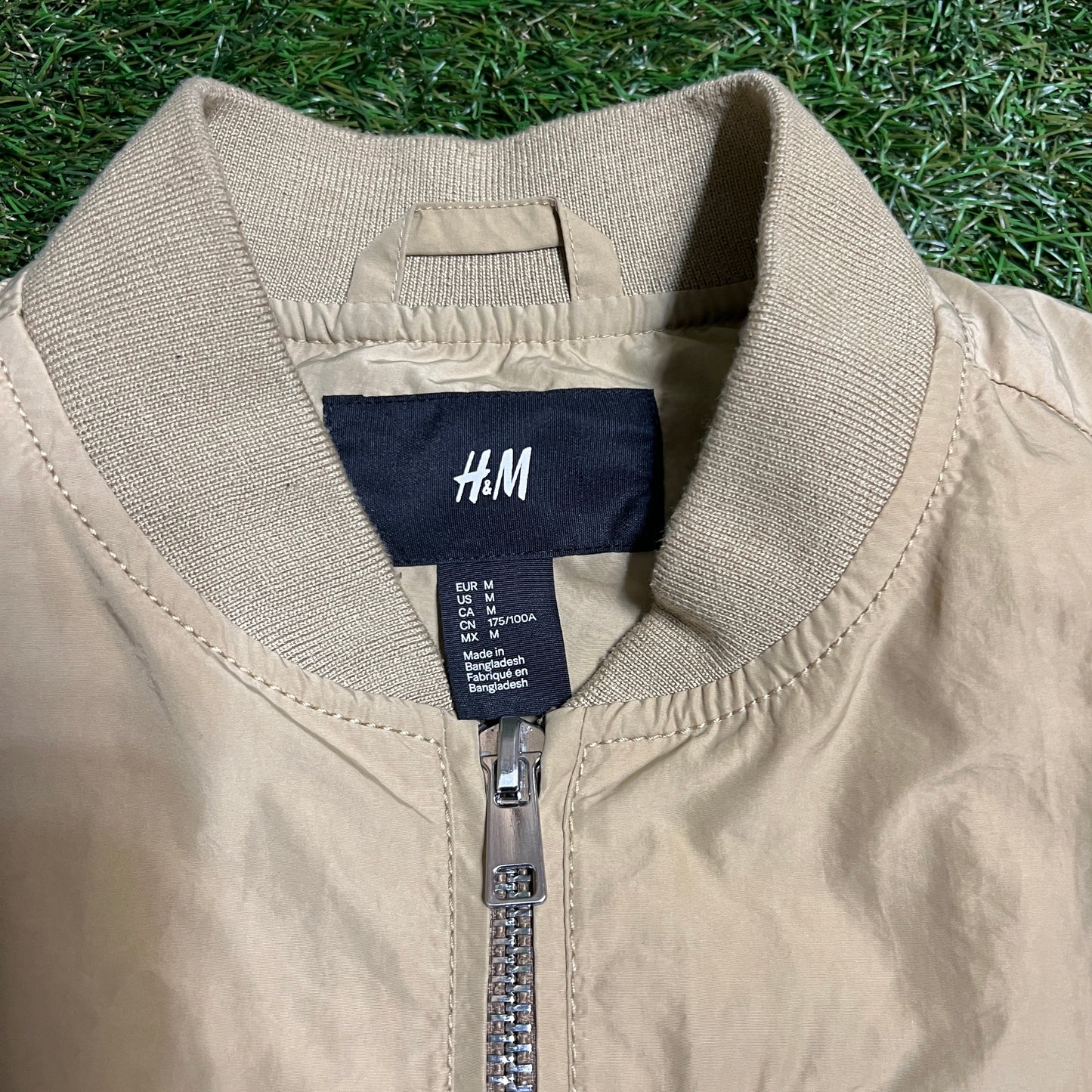 The Weeknd H&M bomber jacket tan Size Medium USED x9877