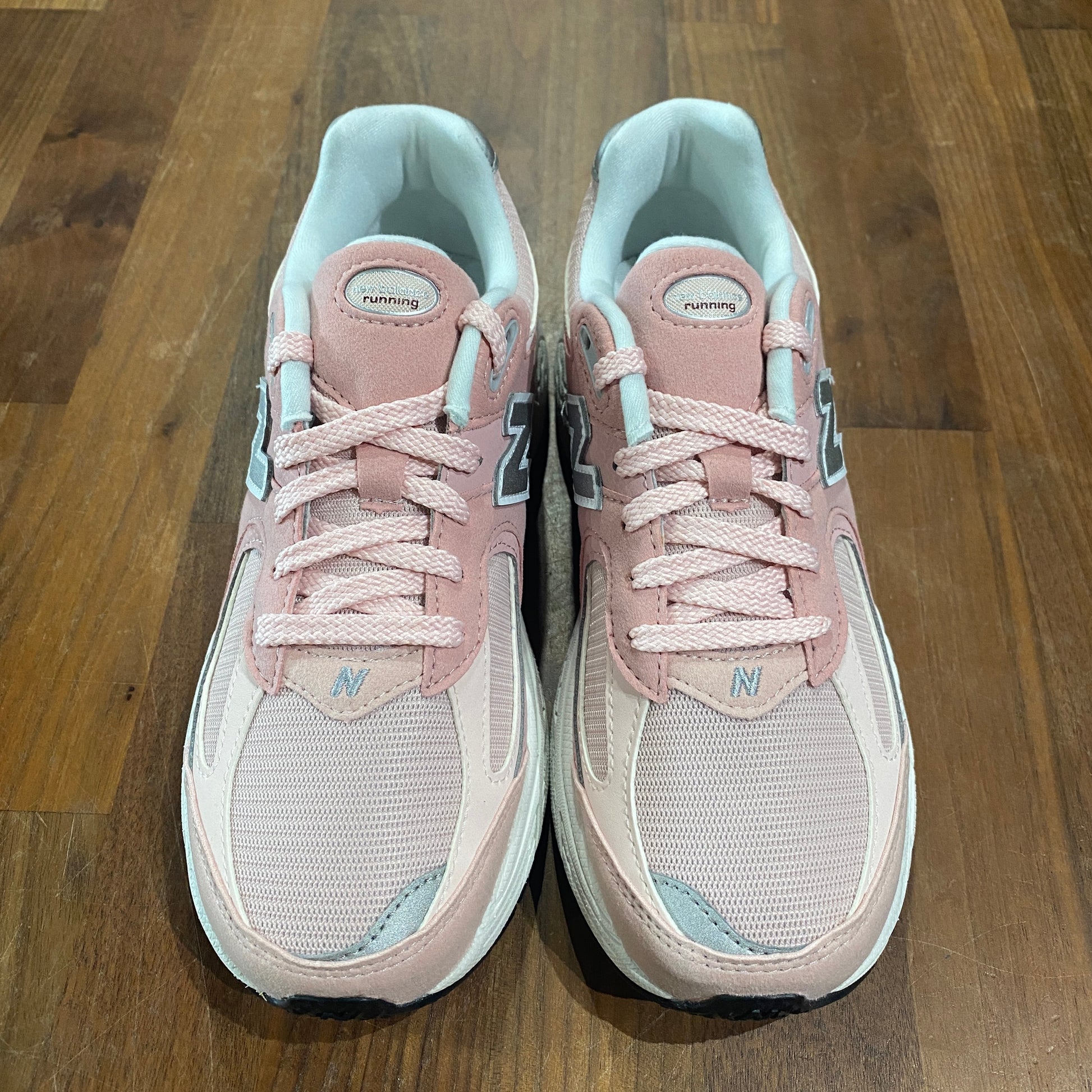 New balance 2002r pink sand Size 5 NEW s12215