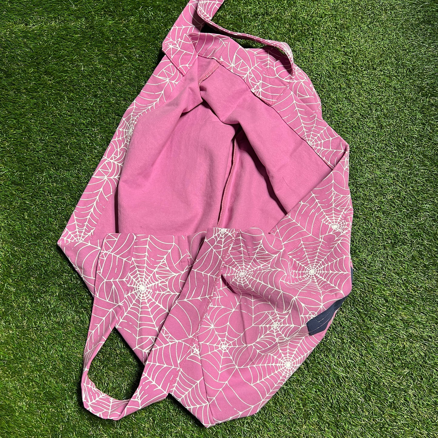 Sp5der AOP pink tote NEW x9932