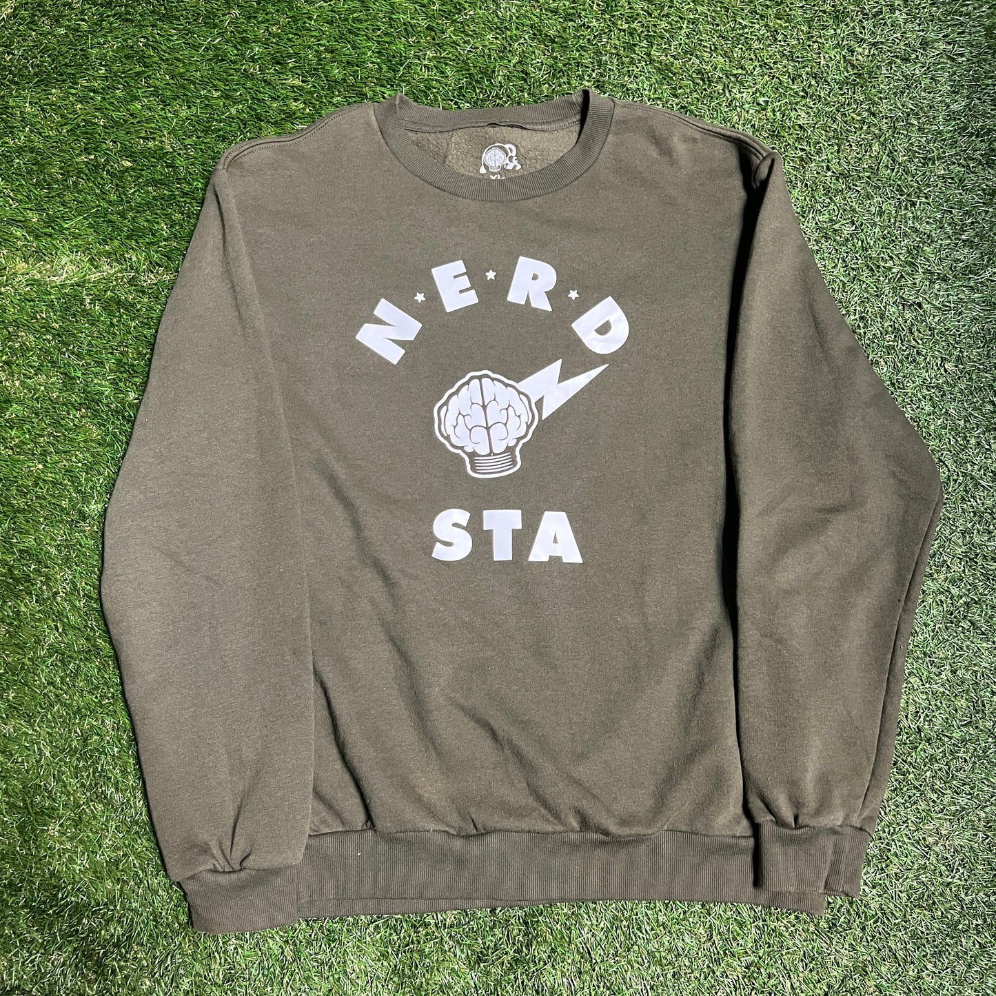 Nerd STA Green Crewneck Size XL USED v2237