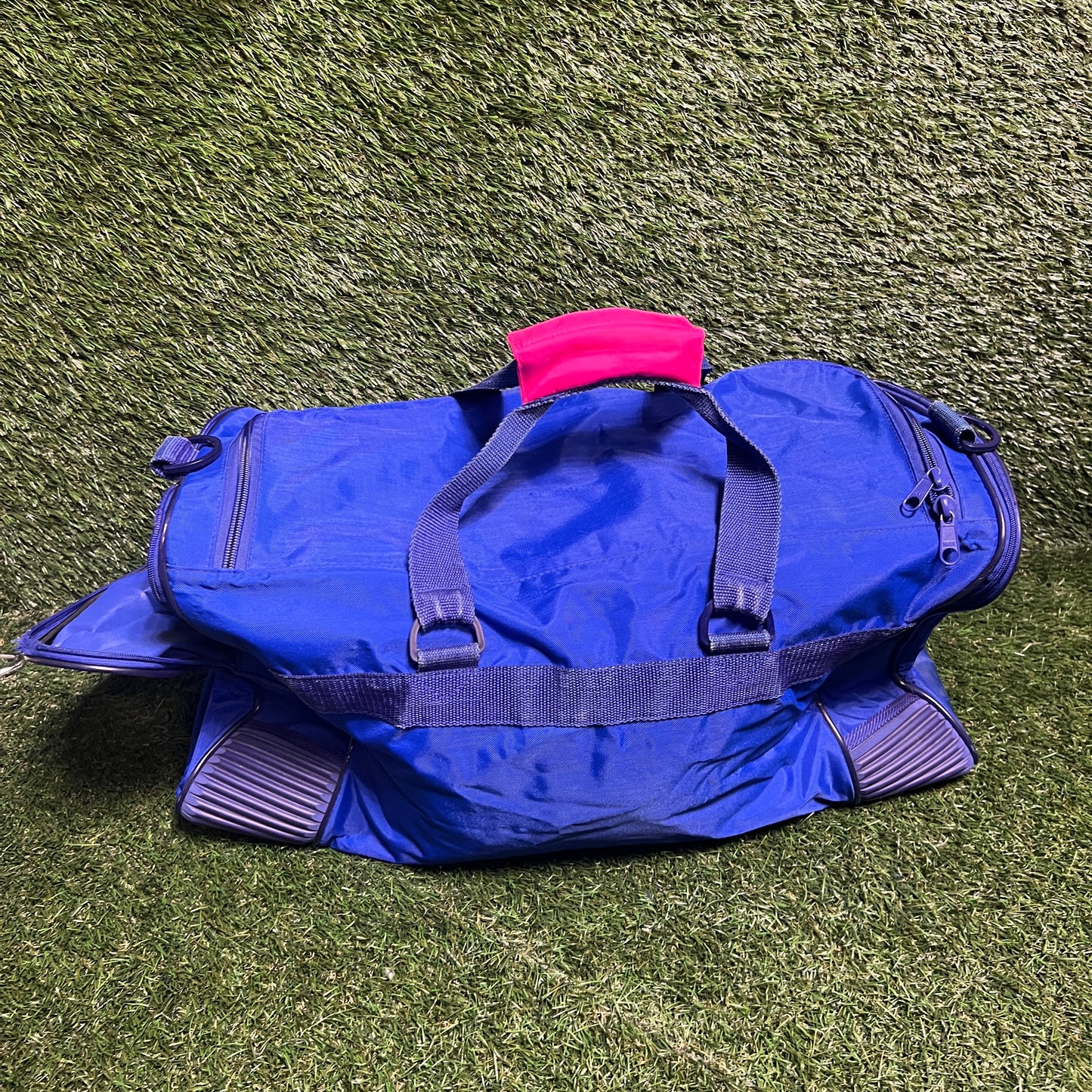 Nike 1990s Blue/Pink Duffle Bag USED v13353