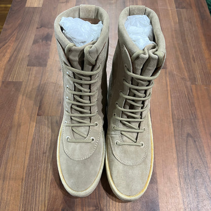 Yeezy Season 2 Crepe Boot DS Size 6.5 NEW s12900