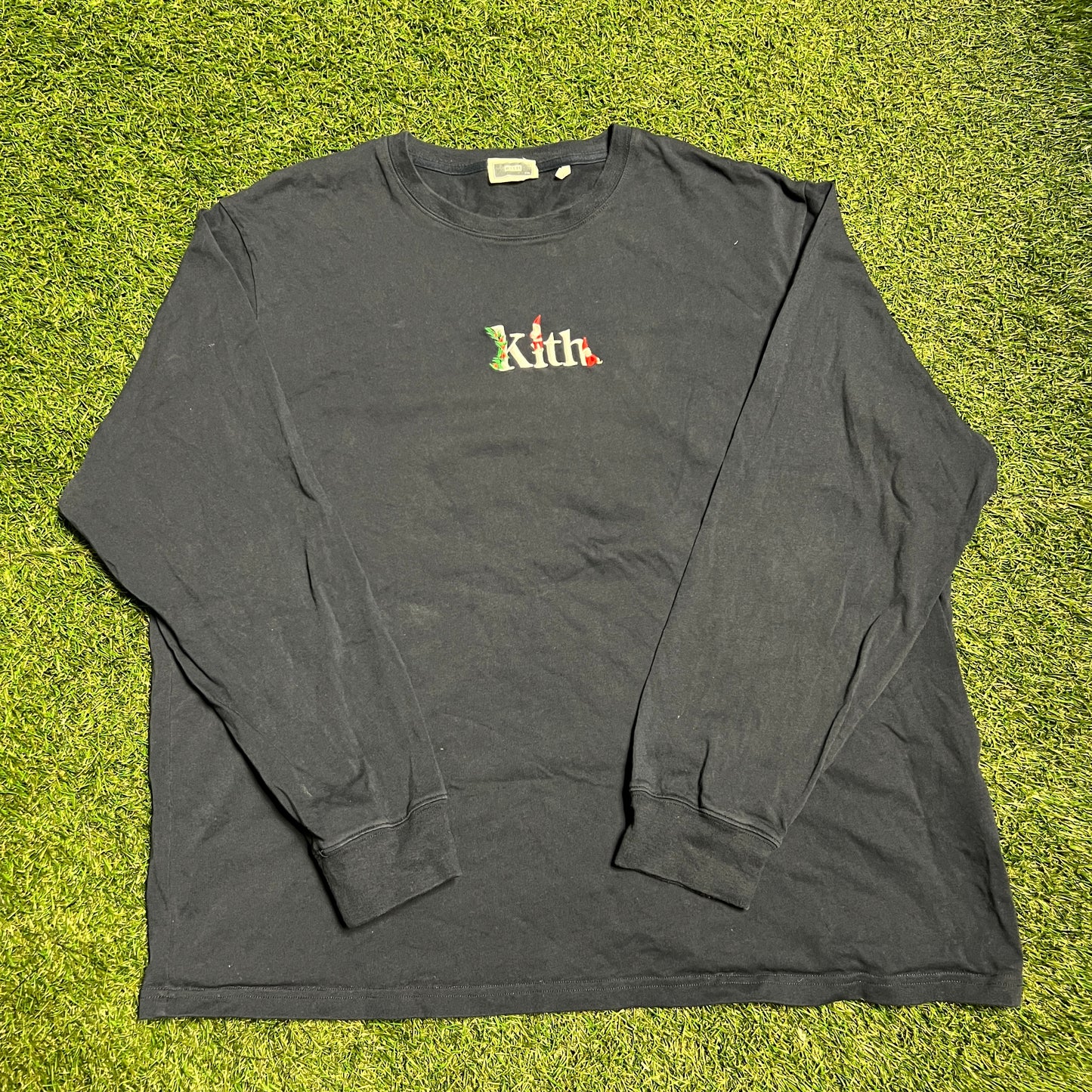 Kith christmas longsleeve navy Size XXL USED x10620