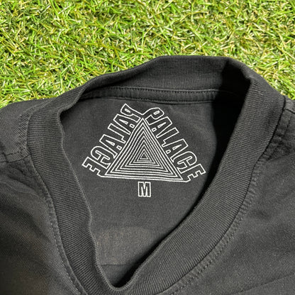 Palace Colorful Fish Logo Black Tee Medium USED x10678