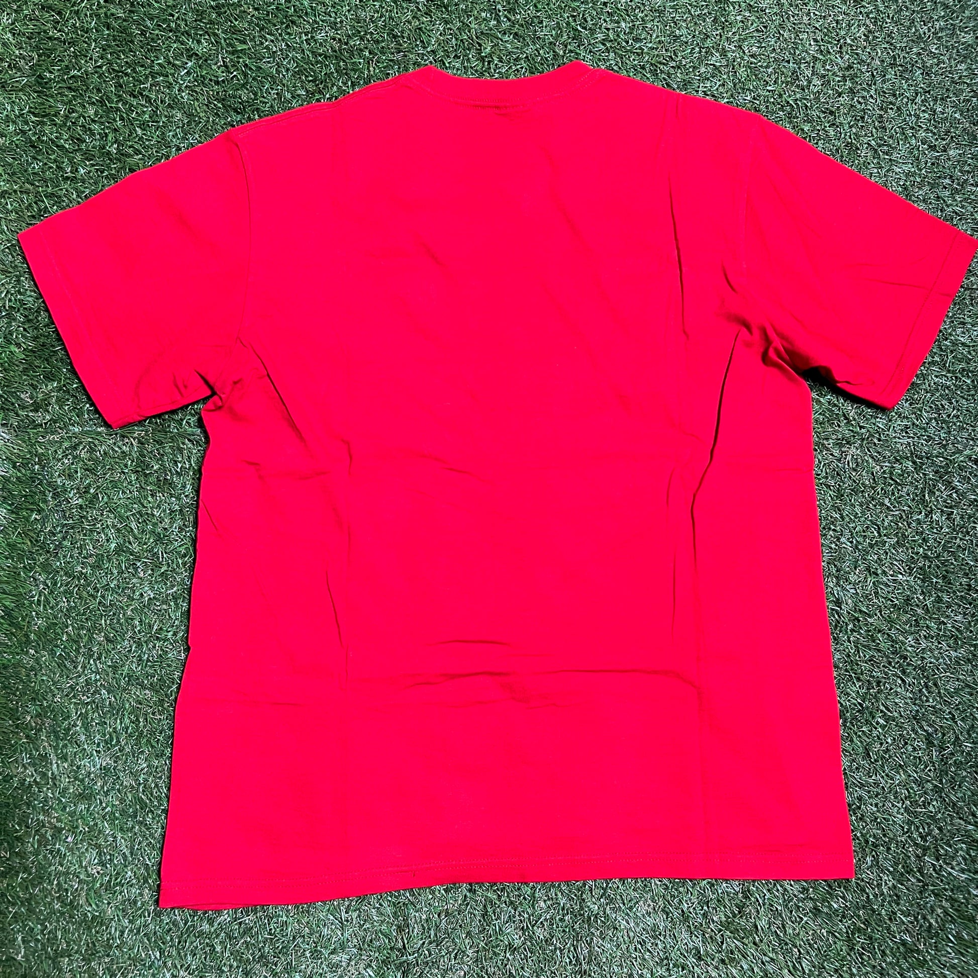 Supreme Man With Hand On Chest Red Tee Medium USED x10679