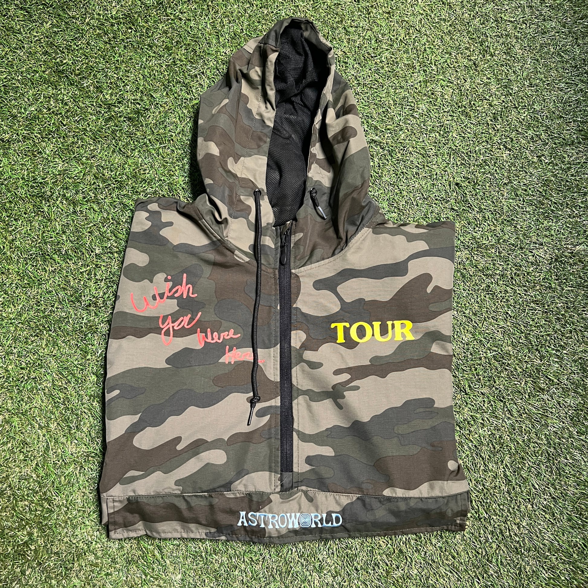 Travis Scott Astroworld Tour Camo Anorak Size XL USED x10828