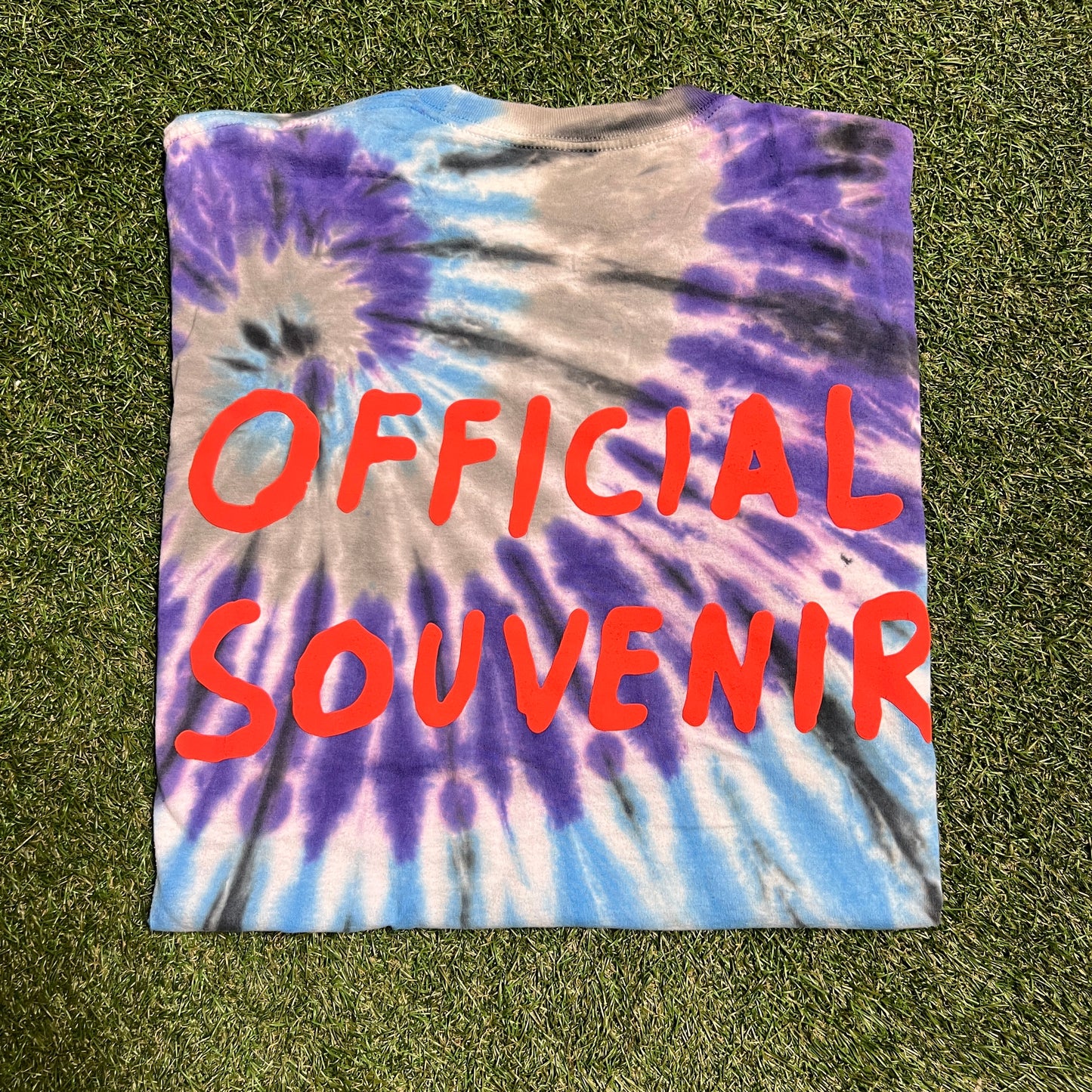 Travis Scott Astroworld Official Souvenir Tie Dye Tee Size XXL USED x10859