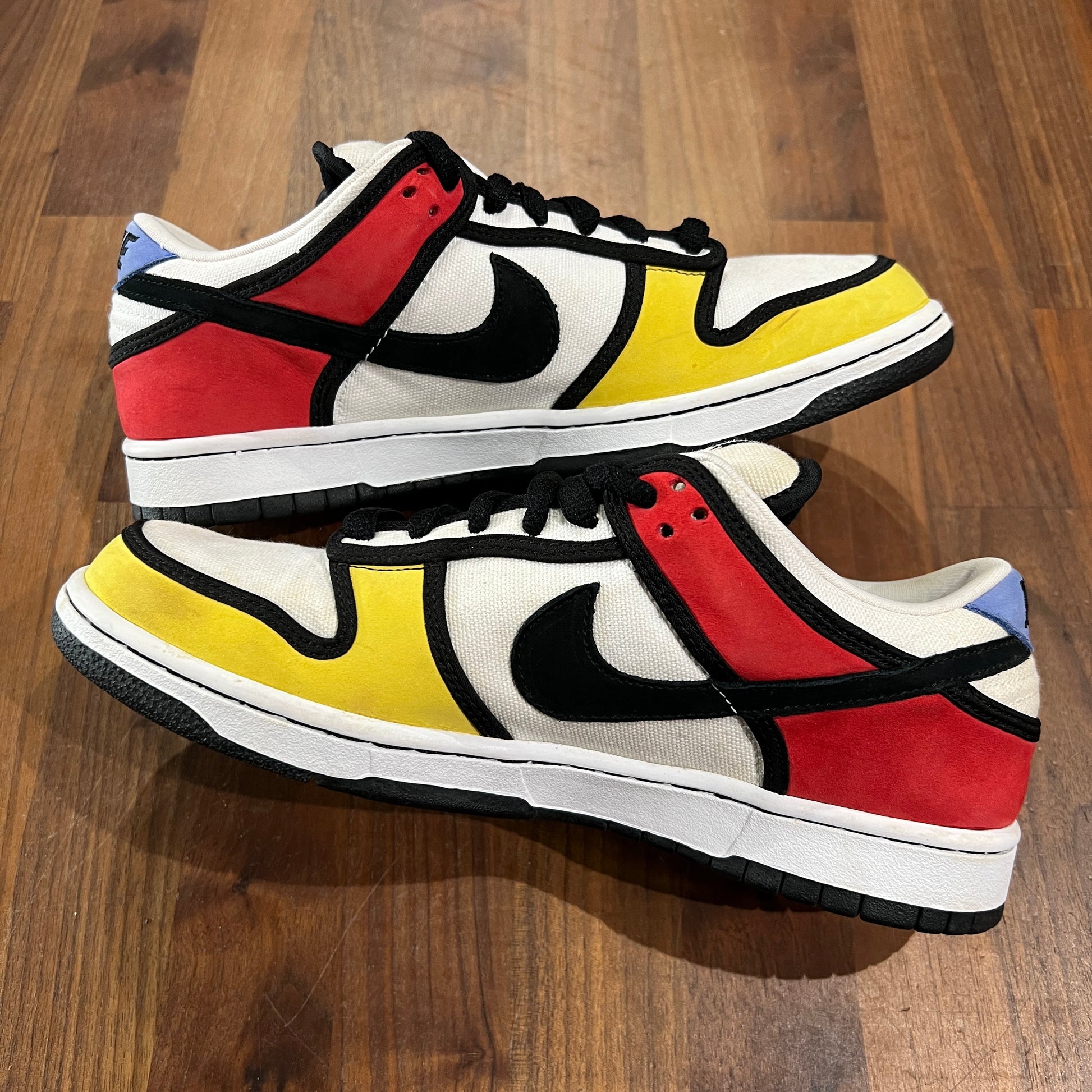 Nike SB dunk low Piet Mondrian 2008 Size 9.5 USED s13458